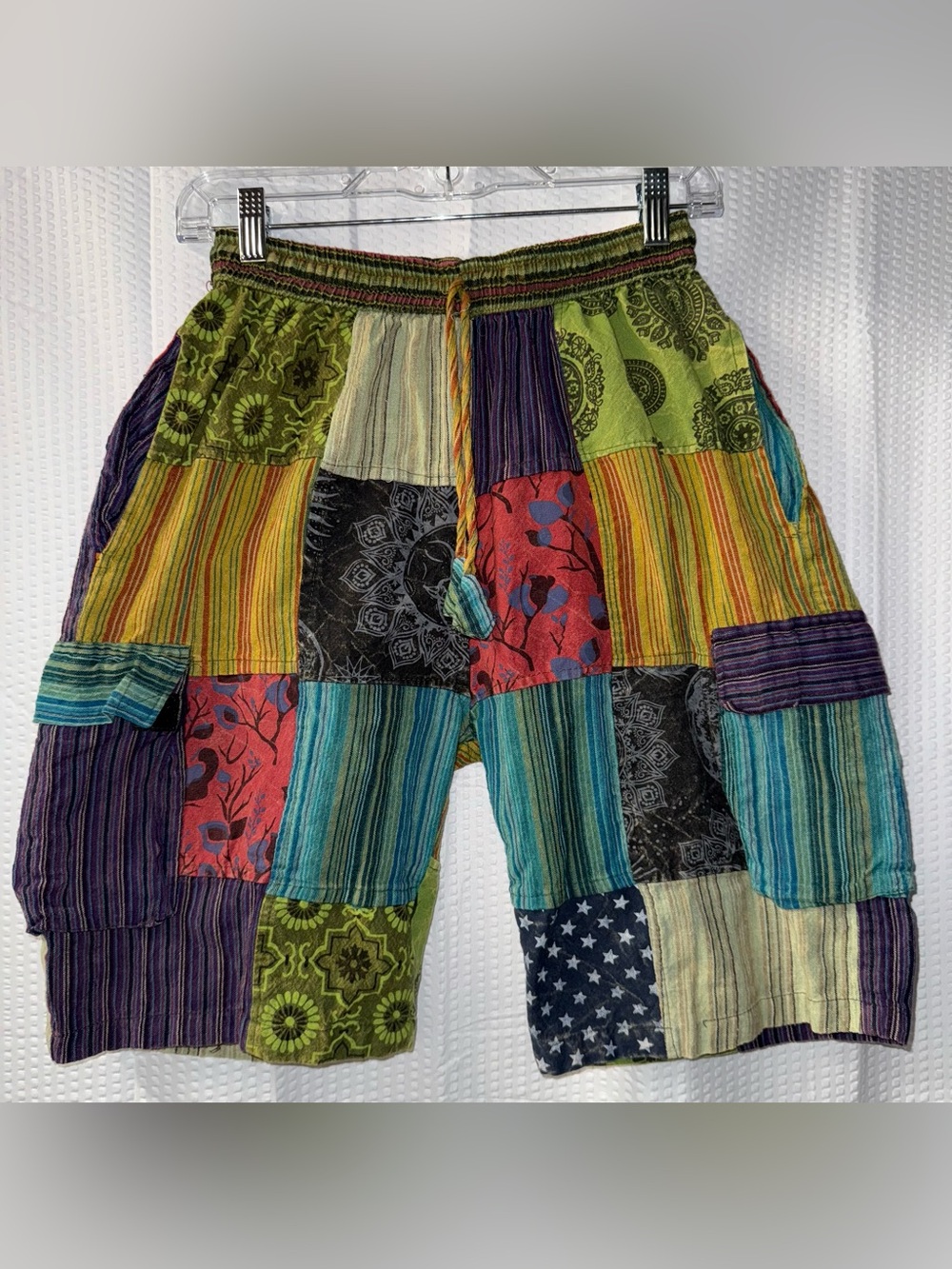 Rising International Patchwork Cargo Shorts Size M